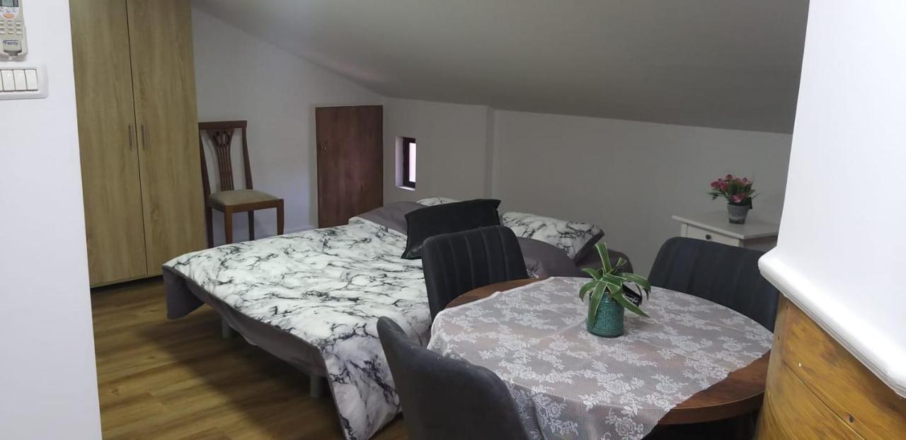 Attic Ben Gurion 42 Apartman Haifa Kültér fotó